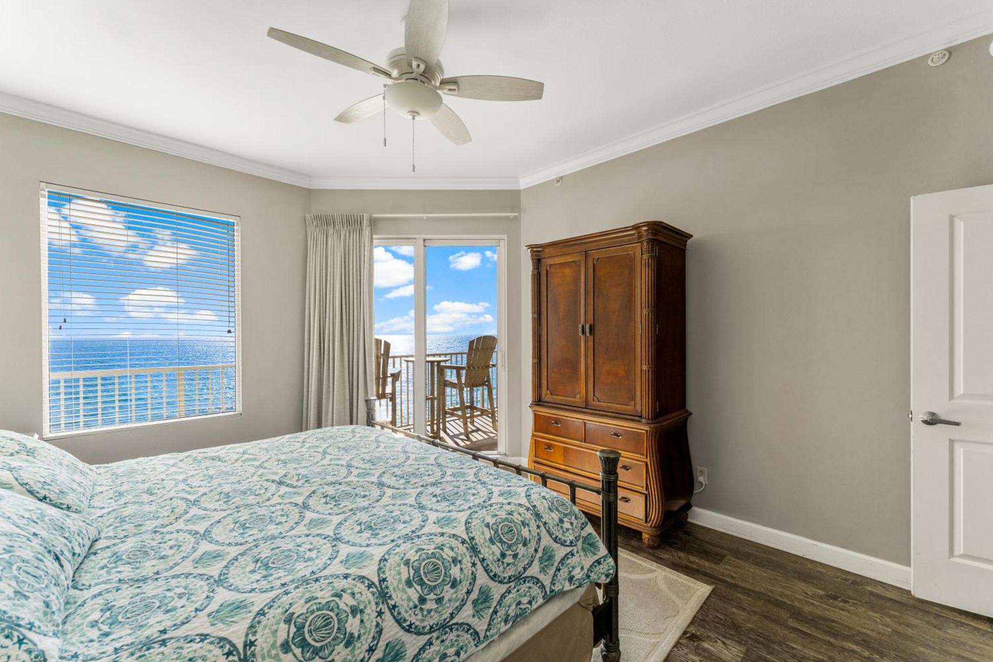 Stunning Gulf Front 3bd Condo! With Chair Service For 4! Presented By Dolce Getaways Pcb! Panama City Beach