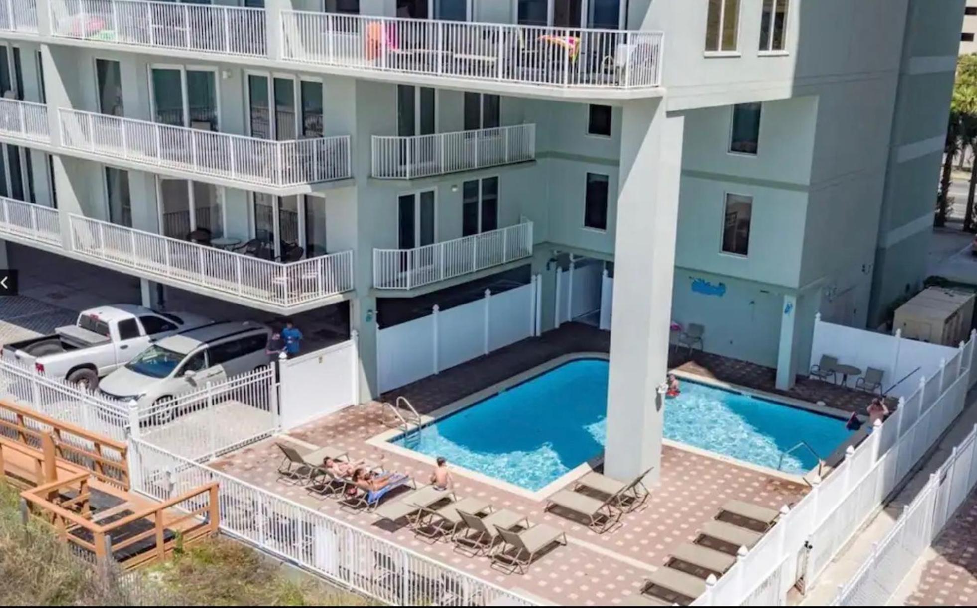 Stunning Gulf Front 3bd Condo! With Chair Service For 4! Presented By Dolce Getaways Pcb! * Panama City Beach