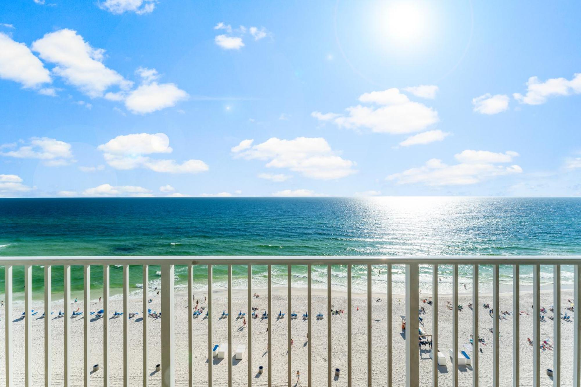 Stunning Gulf Front 3bd Condo! With Chair Service For 4! Presented By Dolce Getaways Pcb! Apartment *